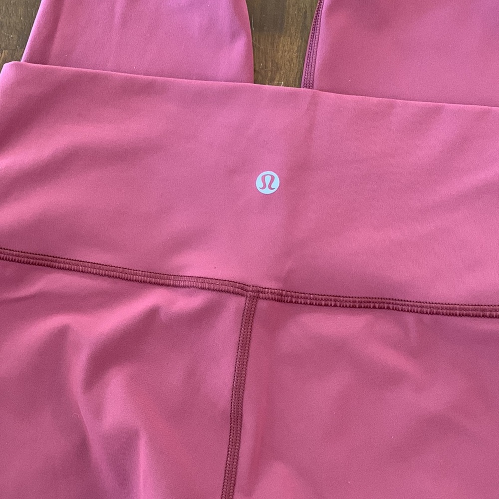 Lululemon yoga workout pants